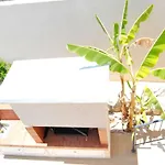 فيلة Pegia