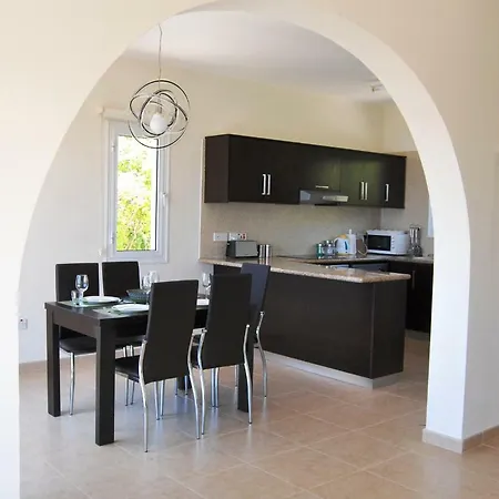 Villa Pegia *